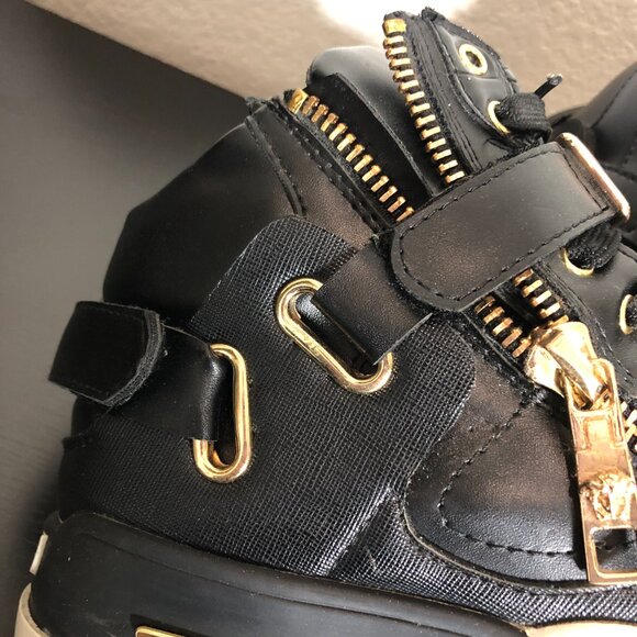 Versace Medusa High Top Sneakers – Black Leather Gold Hardware – Men’s Size 44 - Picture 12 of 14
